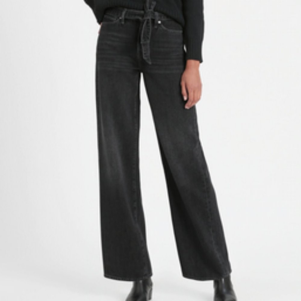 NWT High Rise Wide Leg Black Denim - Banana Republic